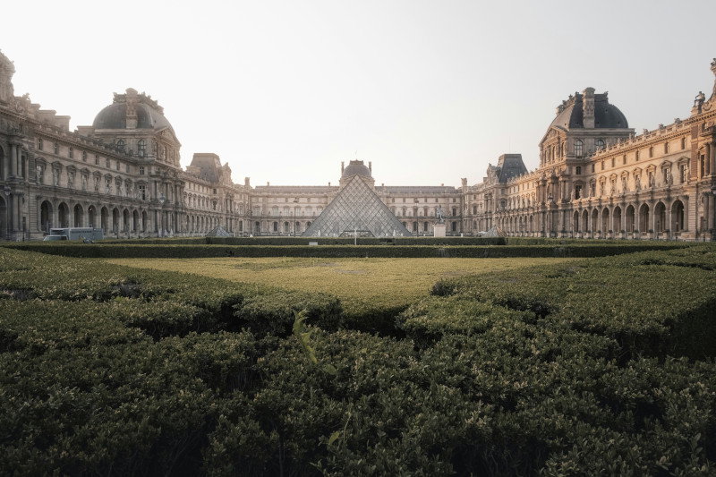 City Escape: The Seine